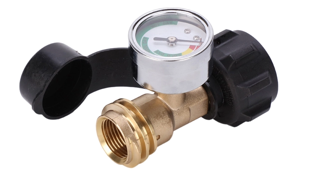 Cómo usar un adaptador de tanque de propano